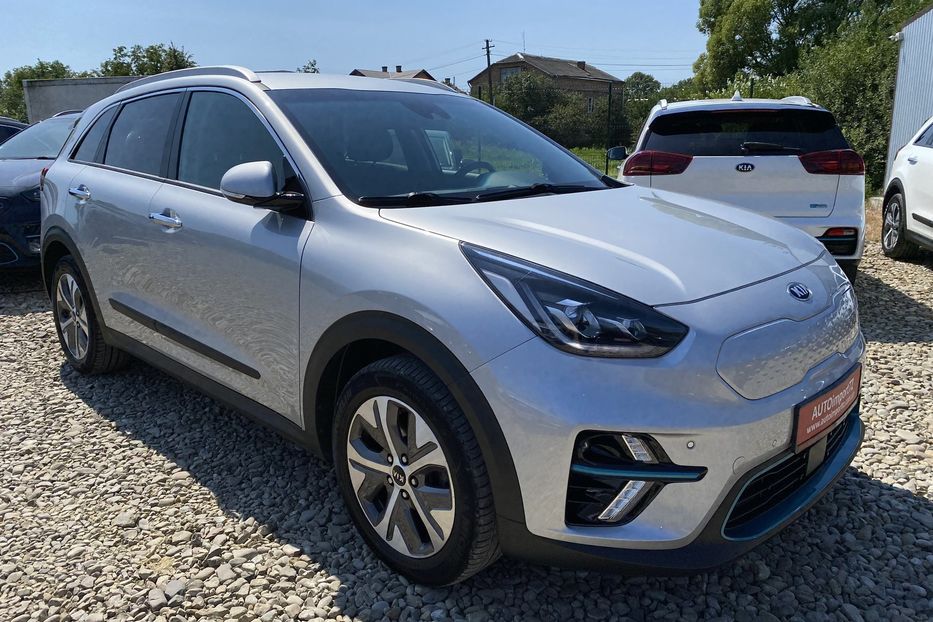 Продам Kia Niro 64 кВт Макс. комплектація 2020 года в Львове