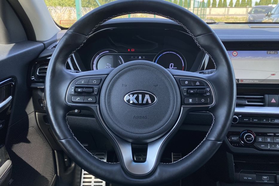 Продам Kia Niro 64 кВт Макс. комплектація 2020 года в Львове