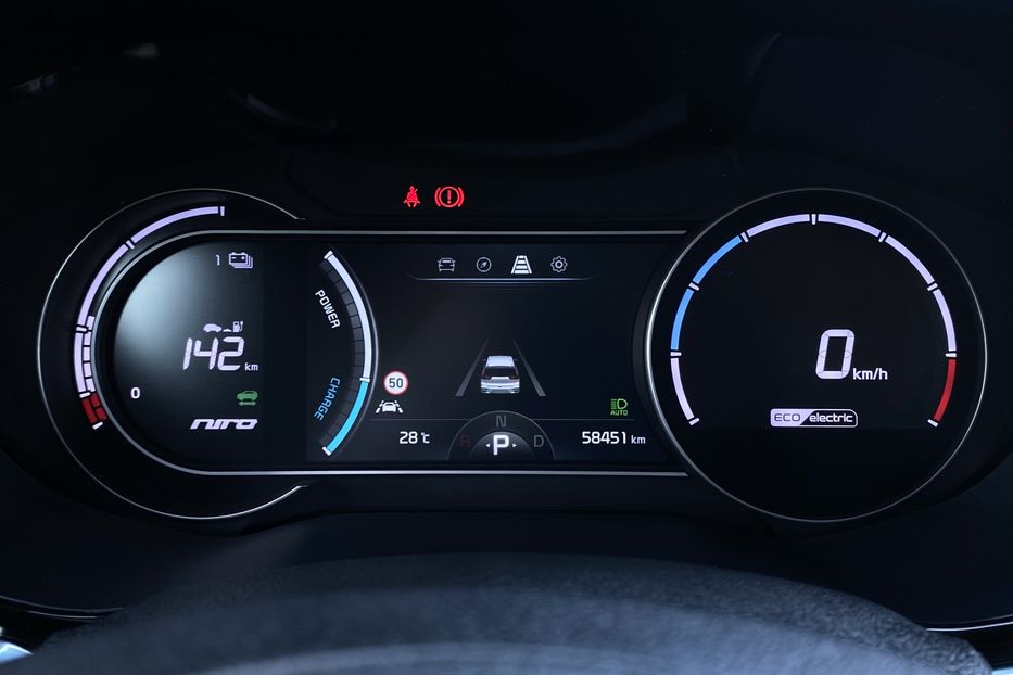 Продам Kia Niro 64 кВт Макс. комплектація 2020 года в Львове