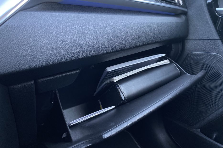 Продам Kia Niro 64 кВт Макс. комплектація 2020 года в Львове