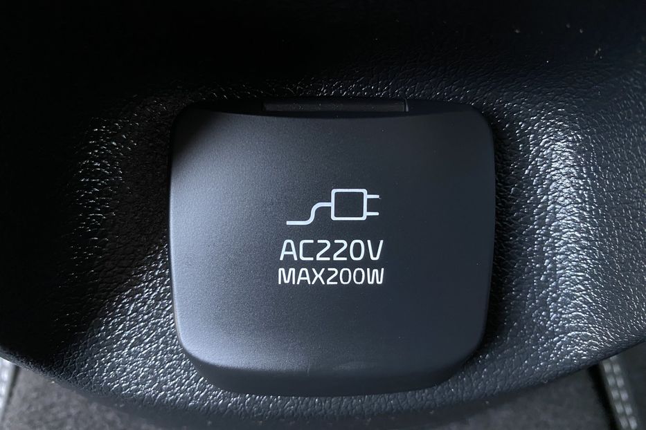Продам Kia Niro 64 кВт Макс. комплектація 2020 года в Львове
