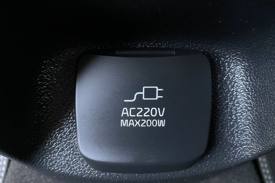 Продам Kia Niro 64 кВт Макс. комплектація 2020 года в Львове