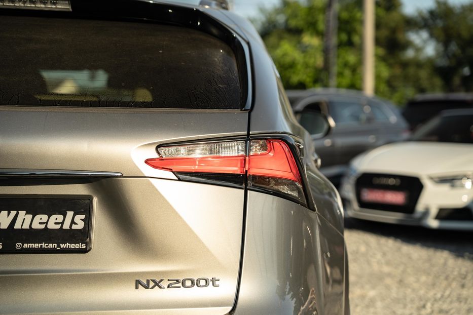 Продам Lexus NX 200 t 2017 года в Черновцах