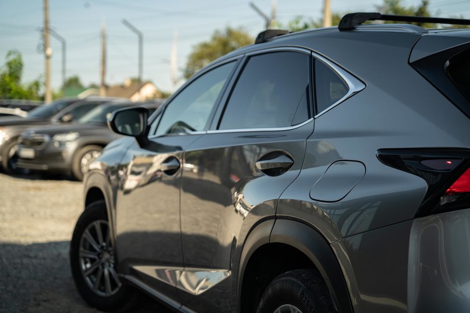 Продам Lexus NX 200 t 2017 года в Черновцах