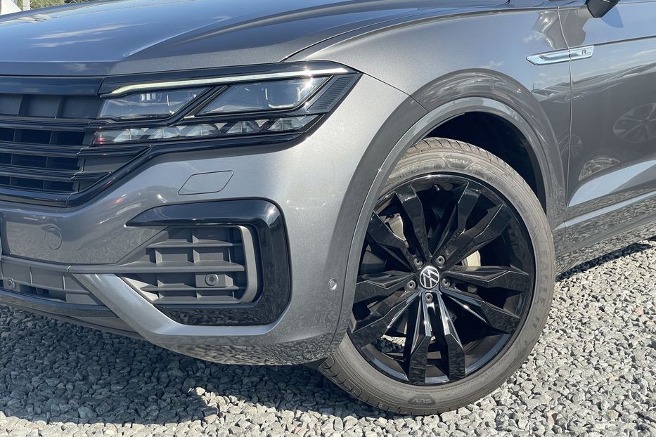 Продам Volkswagen Touareg 2021 года в Львове