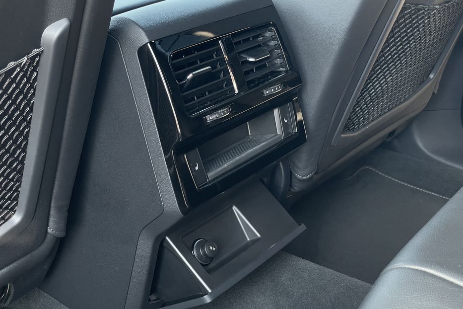 Продам Volkswagen Touareg 2021 года в Львове