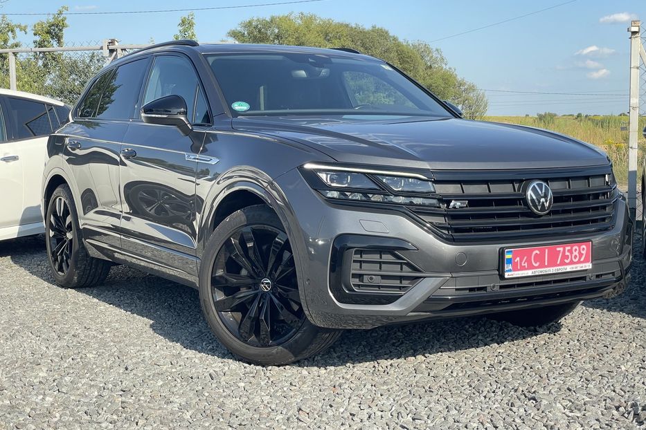 Продам Volkswagen Touareg 2021 года в Львове