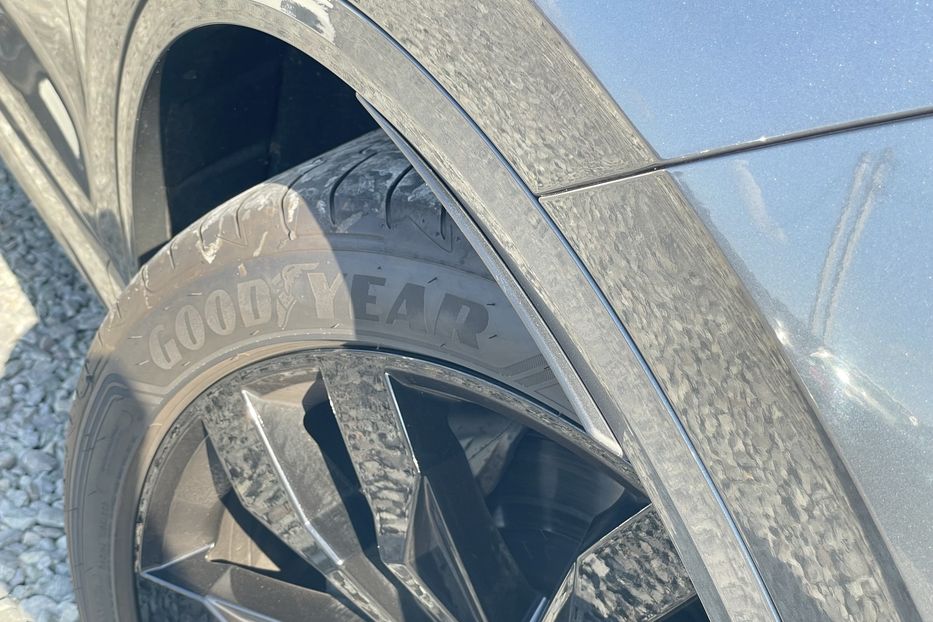 Продам Volkswagen Touareg 2021 года в Львове