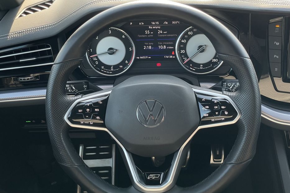Продам Volkswagen Touareg 2021 года в Львове