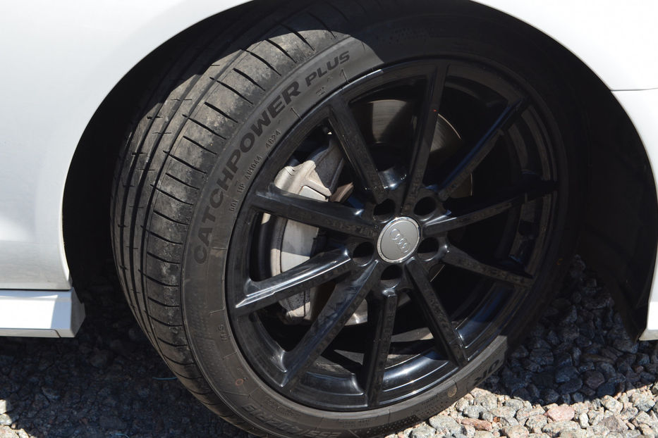 Продам Audi A6 2018 года в Киеве