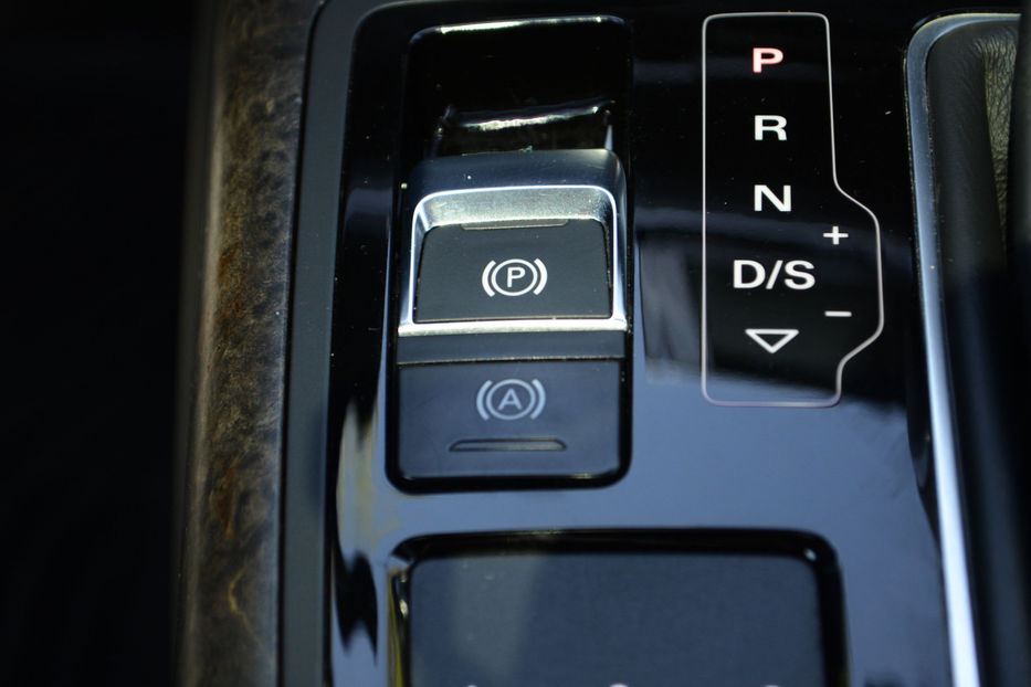 Продам Audi A6 2018 года в Киеве