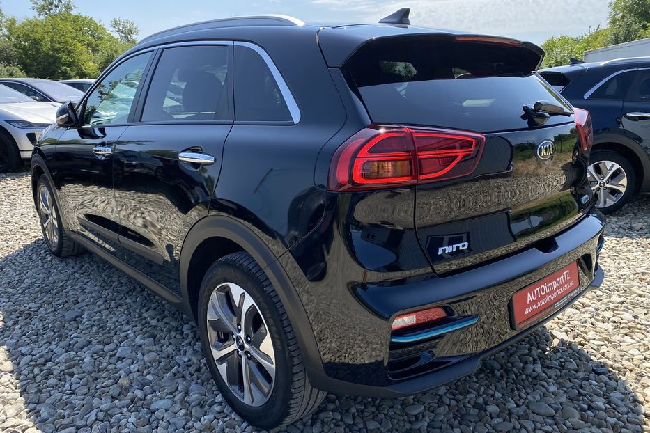 Продам Kia Niro 64 кВт Макс. комплектація 2020 года в Львове