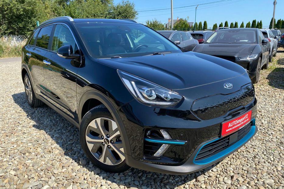 Продам Kia Niro 64 кВт Макс. комплектація 2020 года в Львове