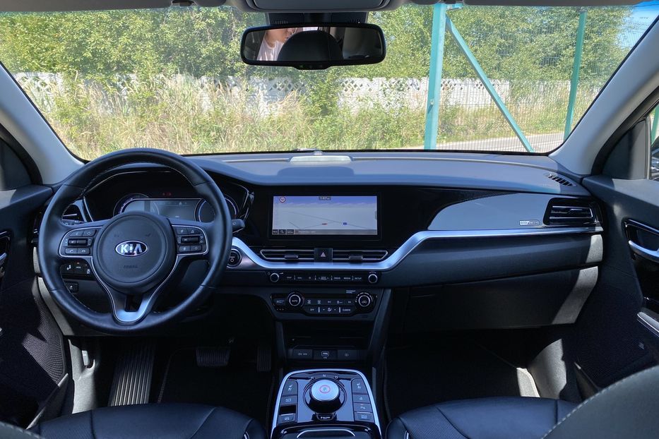 Продам Kia Niro 64 кВт Макс. комплектація 2020 года в Львове