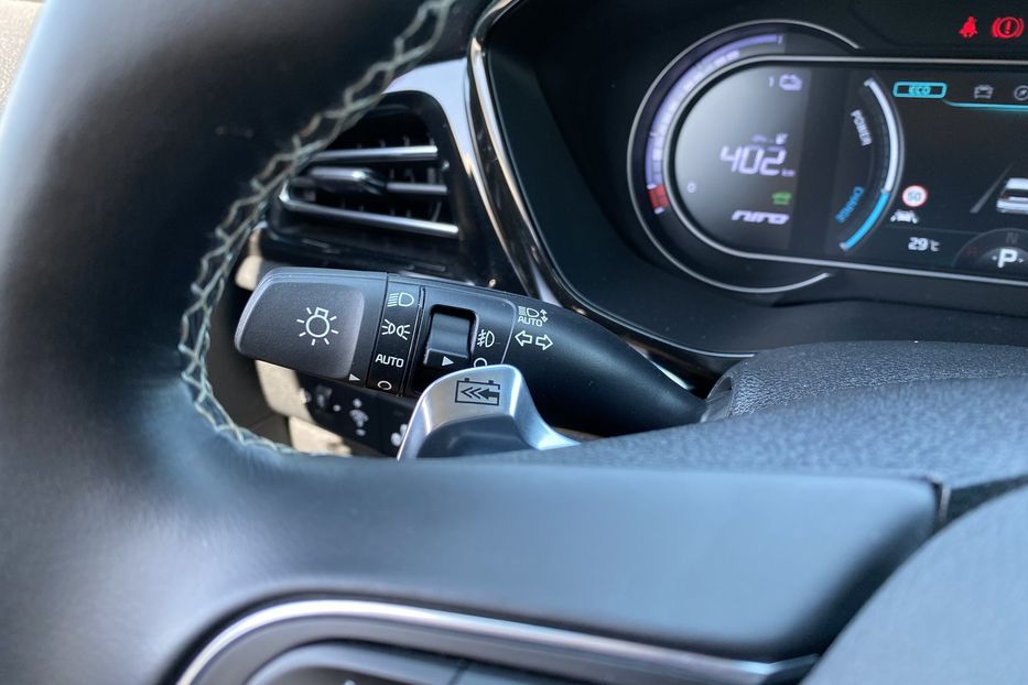 Продам Kia Niro 64 кВт Макс. комплектація 2020 года в Львове