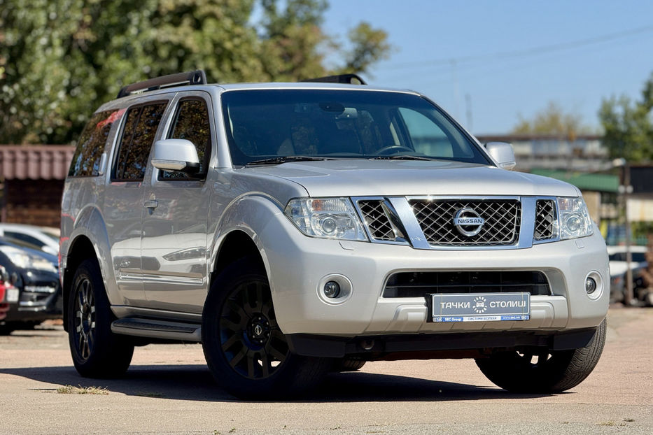 Продам Nissan Pathfinder 2013 года в Киеве