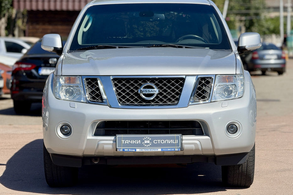 Продам Nissan Pathfinder 2013 года в Киеве