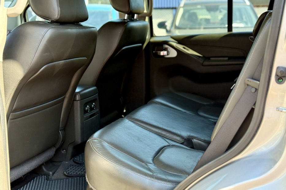 Продам Nissan Pathfinder 2013 года в Киеве