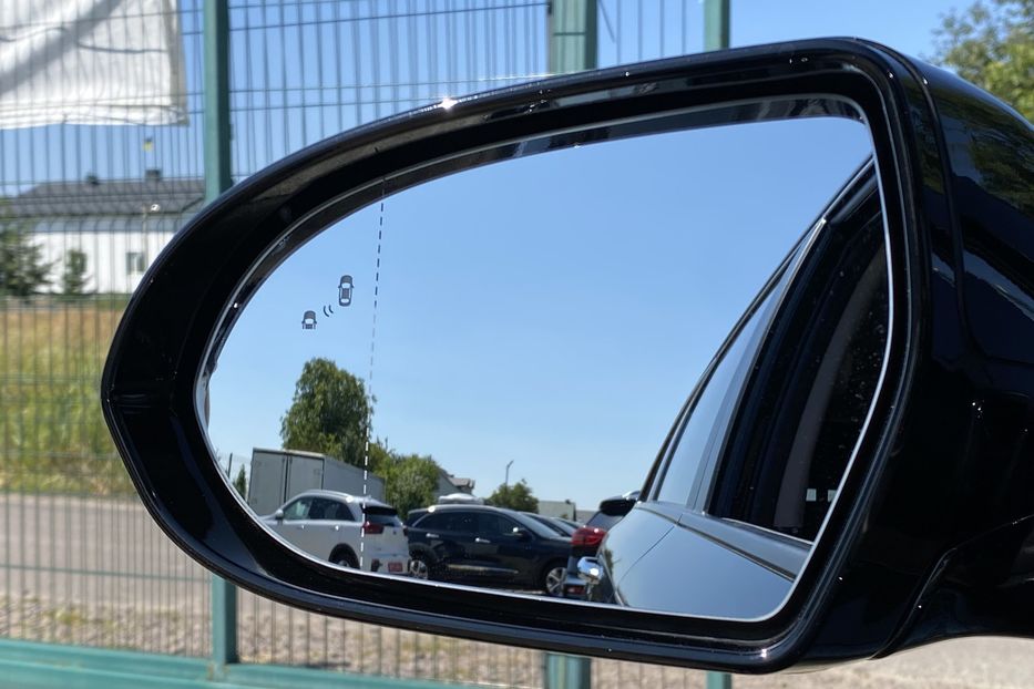 Продам Kia Niro 64 кВт Макс. комплектація 2020 года в Львове