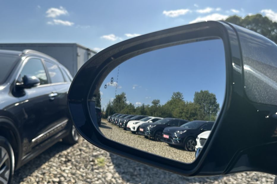 Продам Kia Niro  64 кВт Макс. комплектація 2020 года в Львове