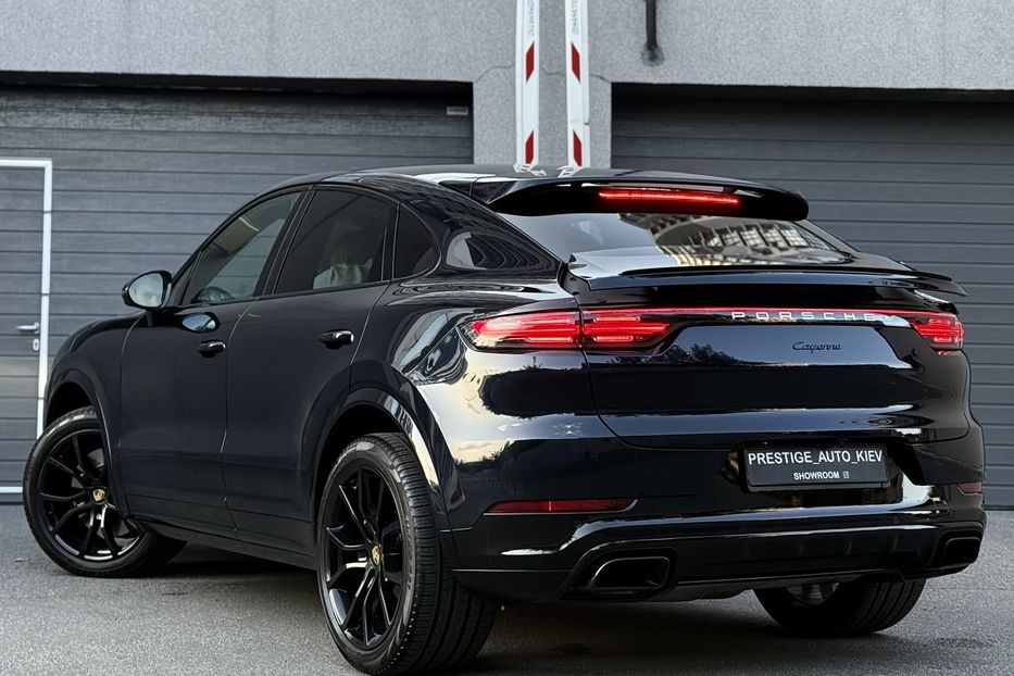 Продам Porsche Cayenne COUPE 2023 года в Киеве