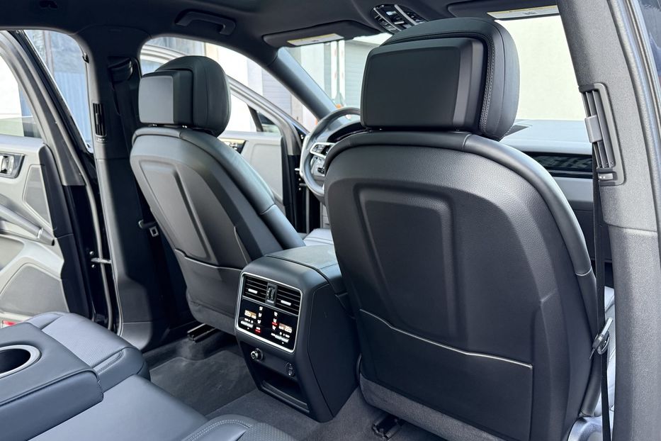 Продам Porsche Cayenne COUPE 2023 года в Киеве