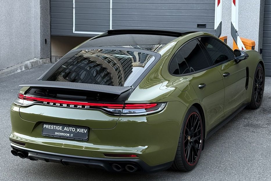 Продам Porsche Panamera 4 E-Hybrid 2021 года в Киеве