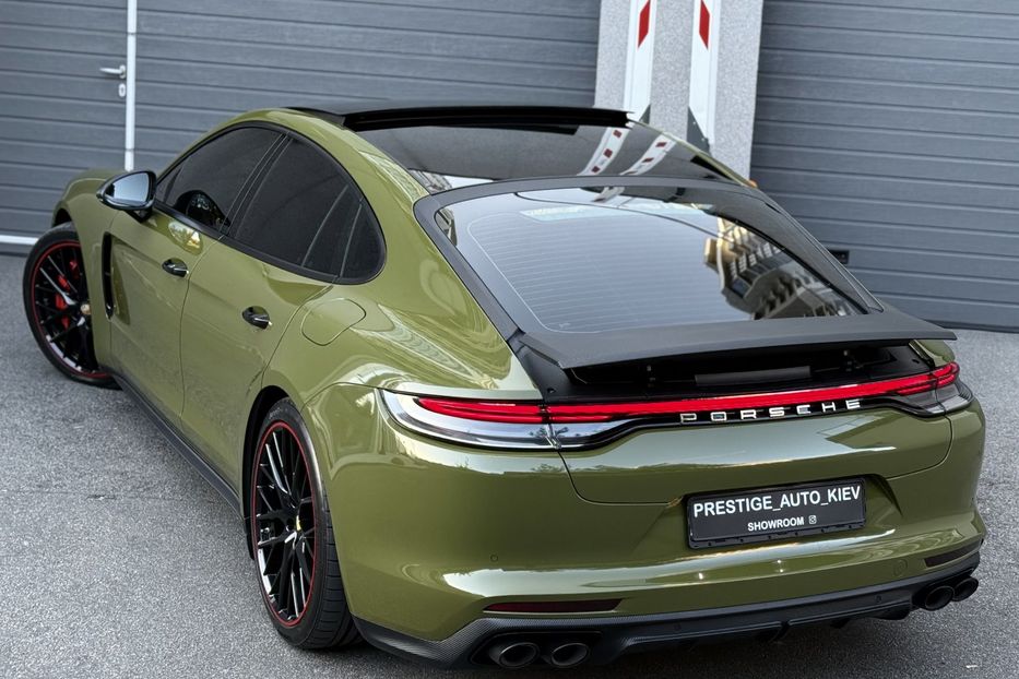 Продам Porsche Panamera 4 E-Hybrid 2021 года в Киеве