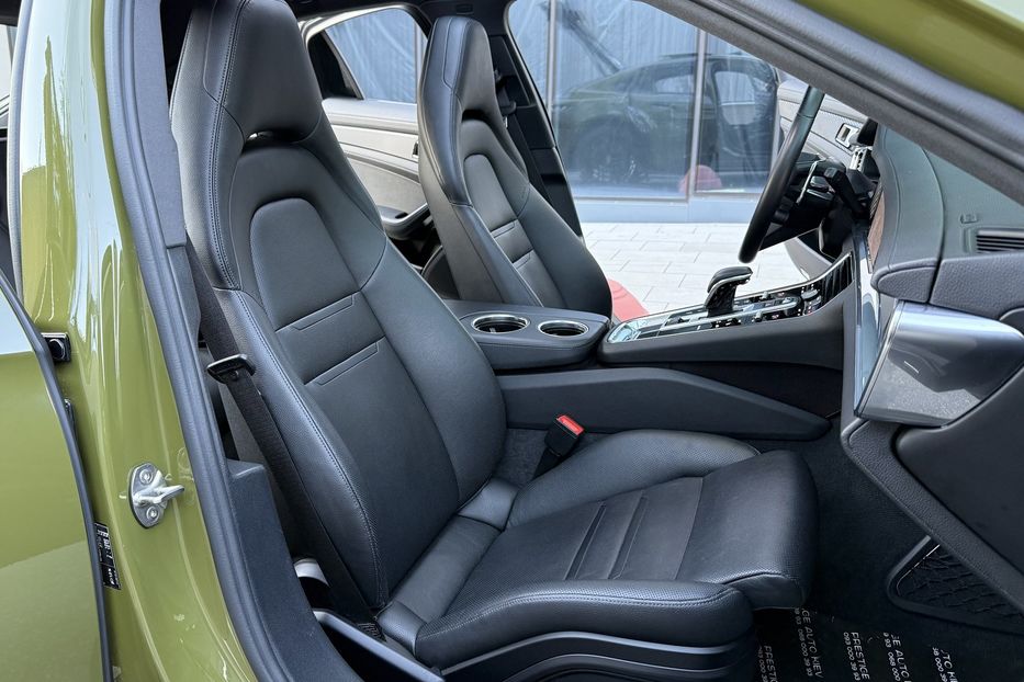 Продам Porsche Panamera 4 E-Hybrid 2021 года в Киеве