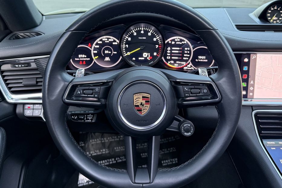 Продам Porsche Panamera 4 E-Hybrid 2021 года в Киеве