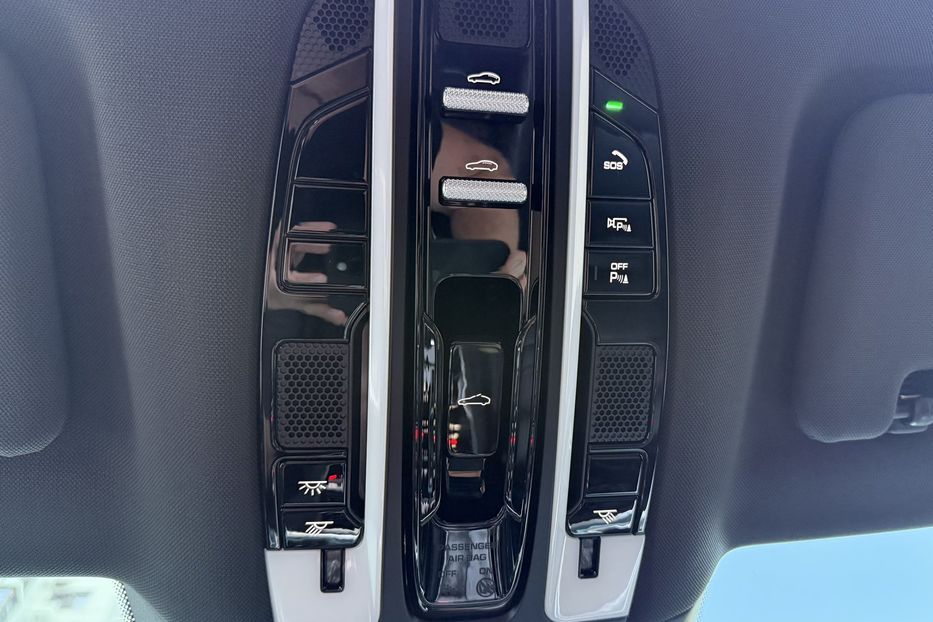 Продам Porsche Panamera 4 E-Hybrid 2021 года в Киеве
