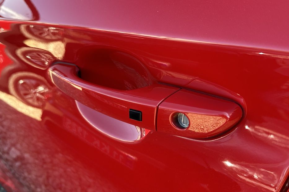 Продам Hyundai Kona 64кВтСліпізониПдгрівсиднькерма 2022 года в Львове