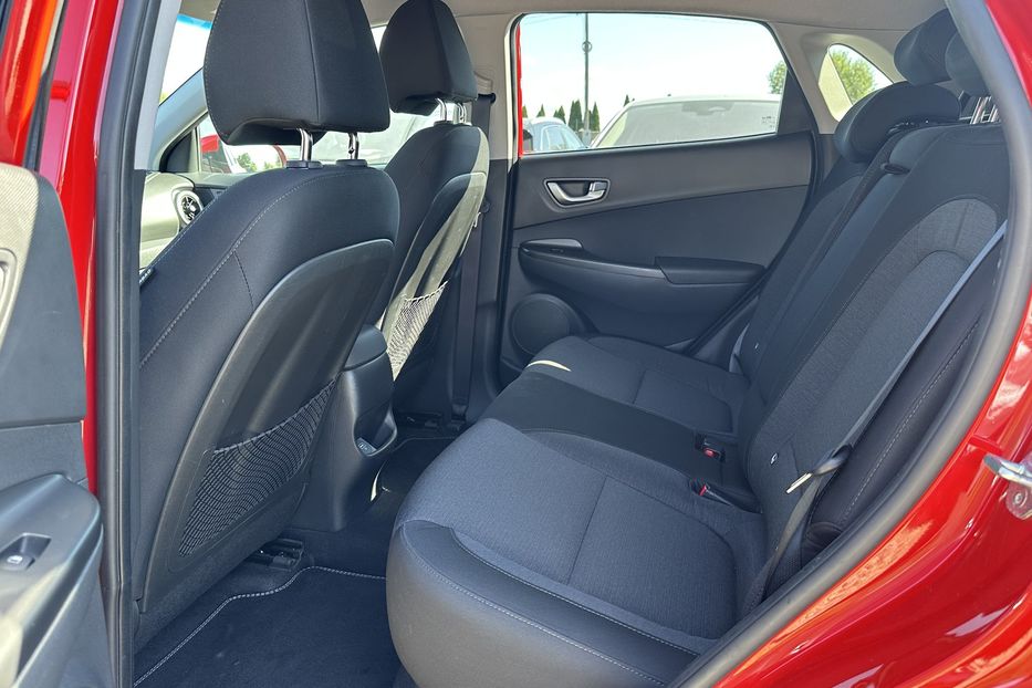 Продам Hyundai Kona 64кВтСліпізониПдгрівсиднькерма 2022 года в Львове