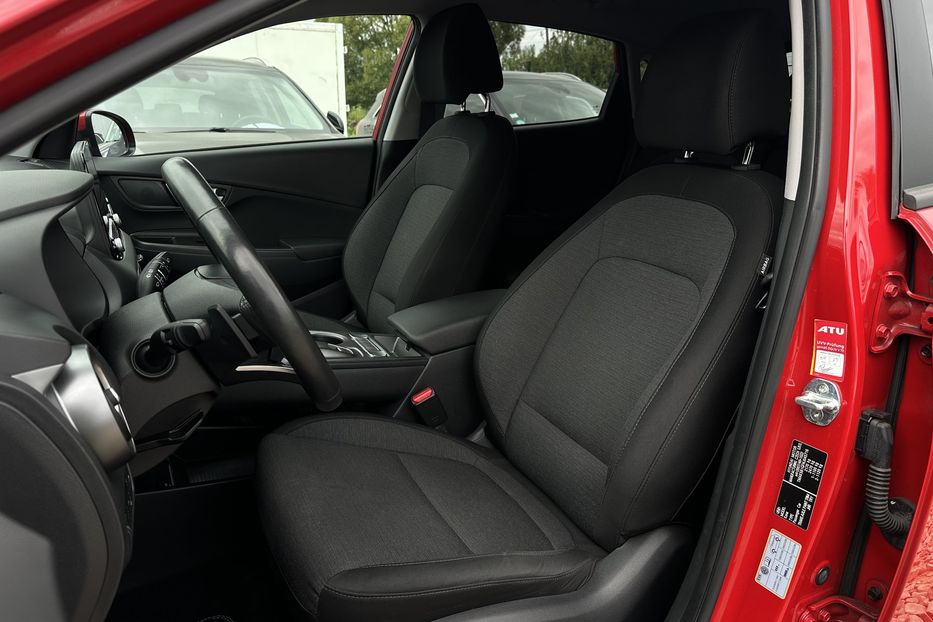 Продам Hyundai Kona 64кВтСліпізониПдгрівсиднькерма 2022 года в Львове