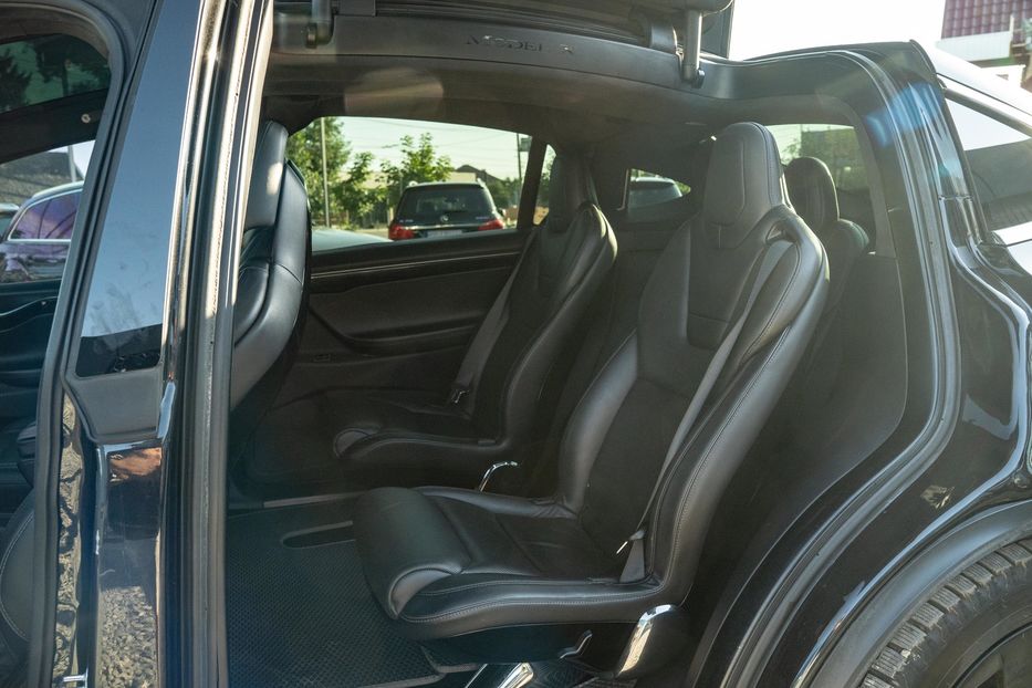 Продам Tesla Model X P90D 2016 года в Черновцах