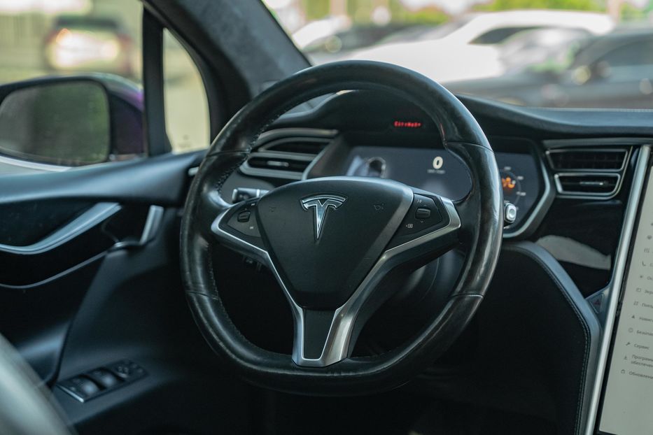 Продам Tesla Model X P90D 2016 года в Черновцах