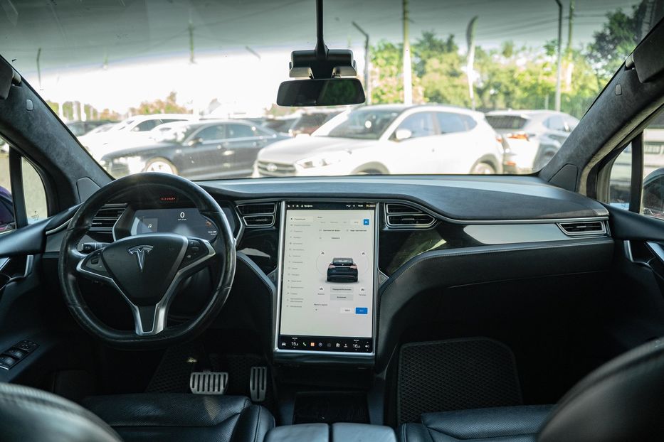 Продам Tesla Model X P90D 2016 года в Черновцах