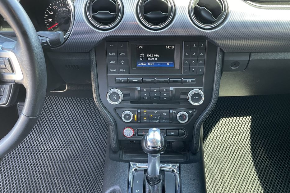 Продам Ford Mustang GT 5 2017 года в Киеве