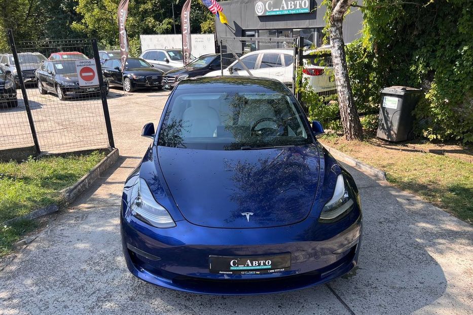 Продам Tesla Model 3 2019 года в Черновцах