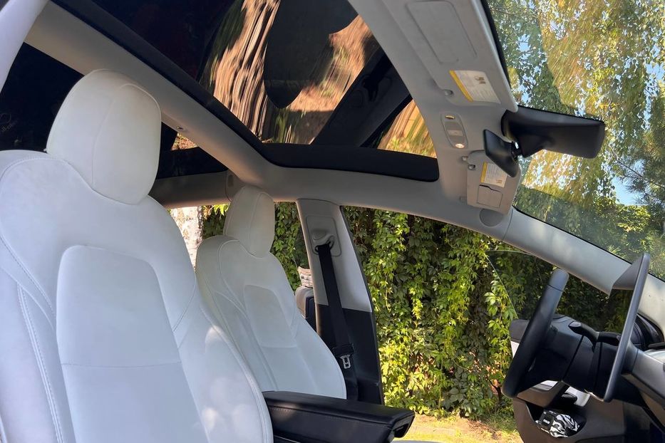 Продам Tesla Model 3 2019 года в Черновцах