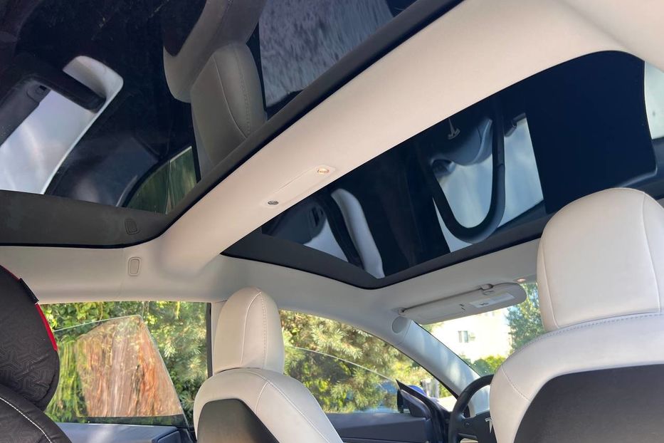 Продам Tesla Model 3 2019 года в Черновцах