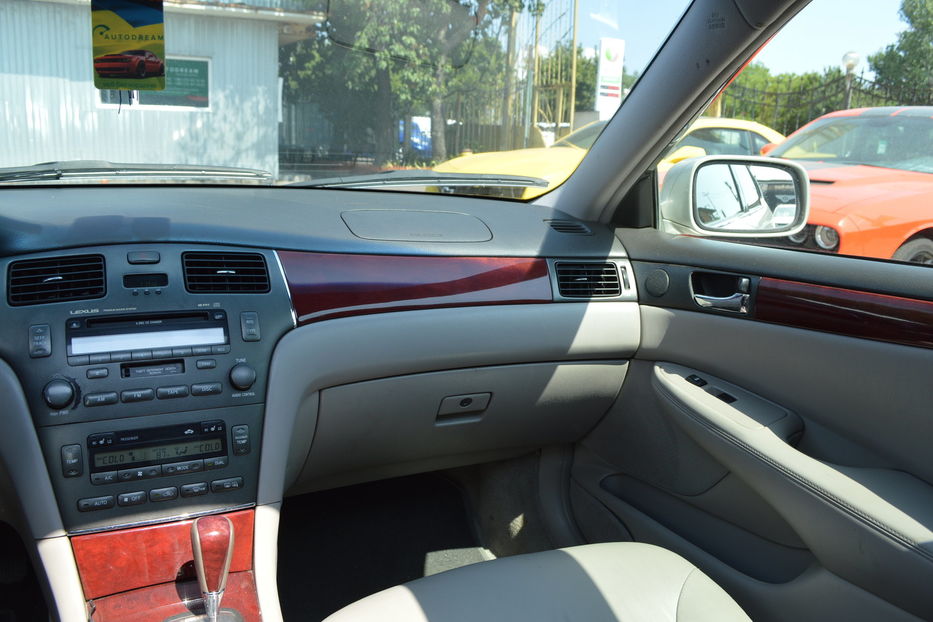 Продам Lexus ES 300 2002 года в Одессе