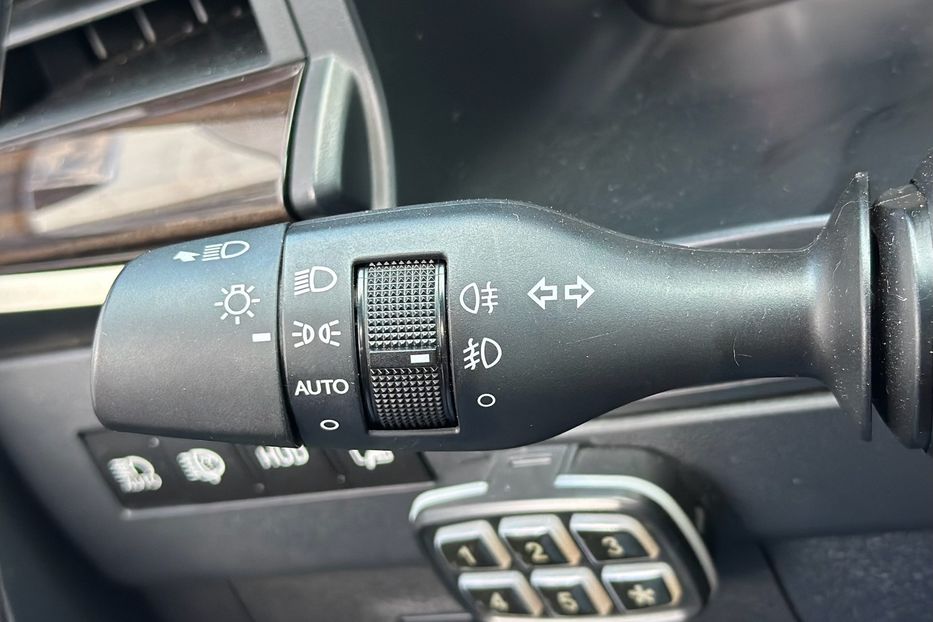 Продам Lexus LX 570 LUXURY+ SUPERCHARGED 2019 года в Киеве