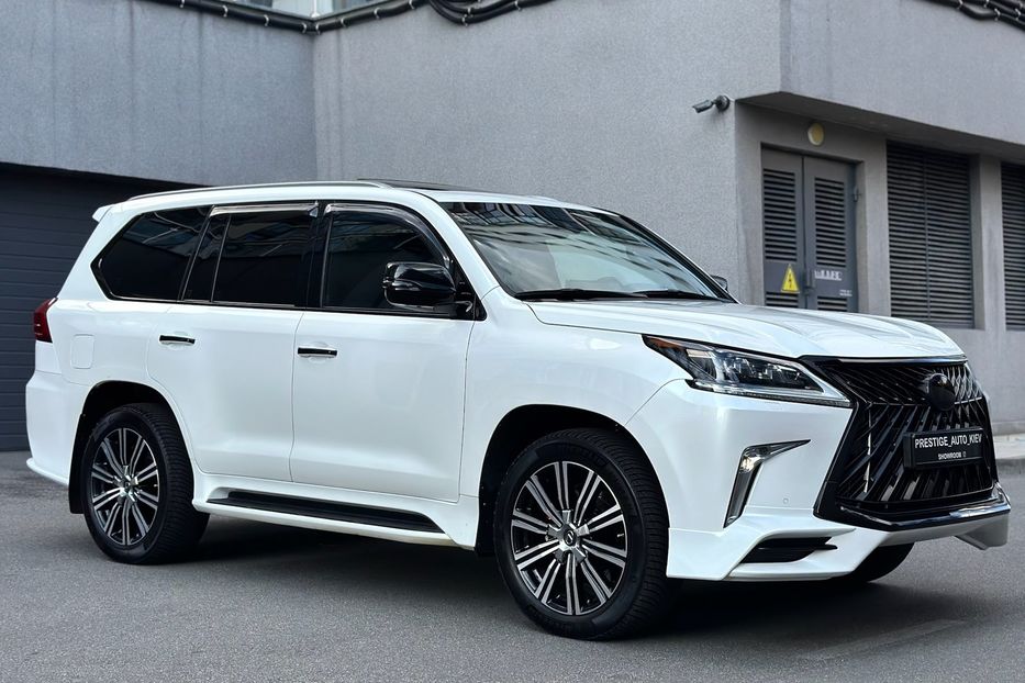 Продам Lexus LX 570 LUXURY+ SUPERCHARGED 2019 года в Киеве