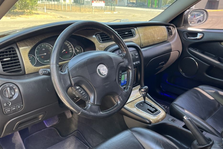 Продам Jaguar X-Type Full 2001 года в Николаеве