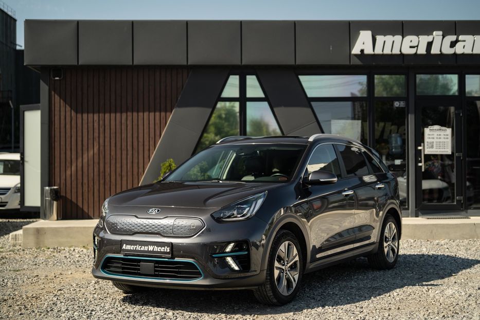 Продам Kia Niro EV 2020 года в Черновцах