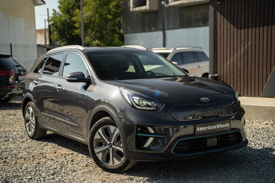 Продам Kia Niro EV 2020 года в Черновцах