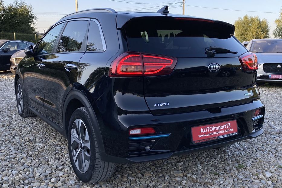 Продам Kia Niro 64 кВт Макс. комплектація 2020 года в Львове