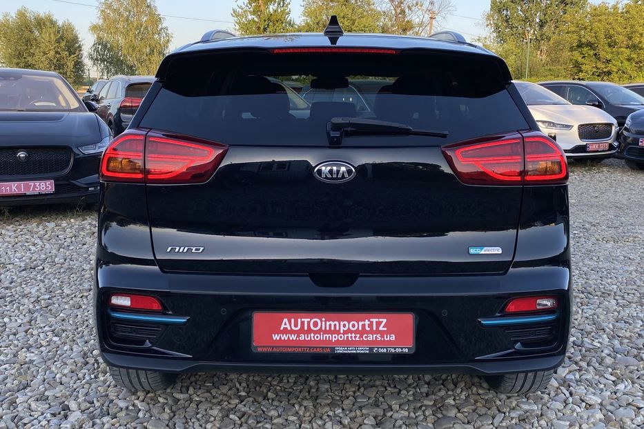 Продам Kia Niro 64 кВт Макс. комплектація 2020 года в Львове