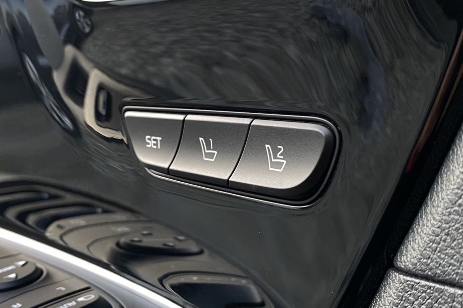 Продам Kia Niro 64 кВт Макс. комплектація 2020 года в Львове